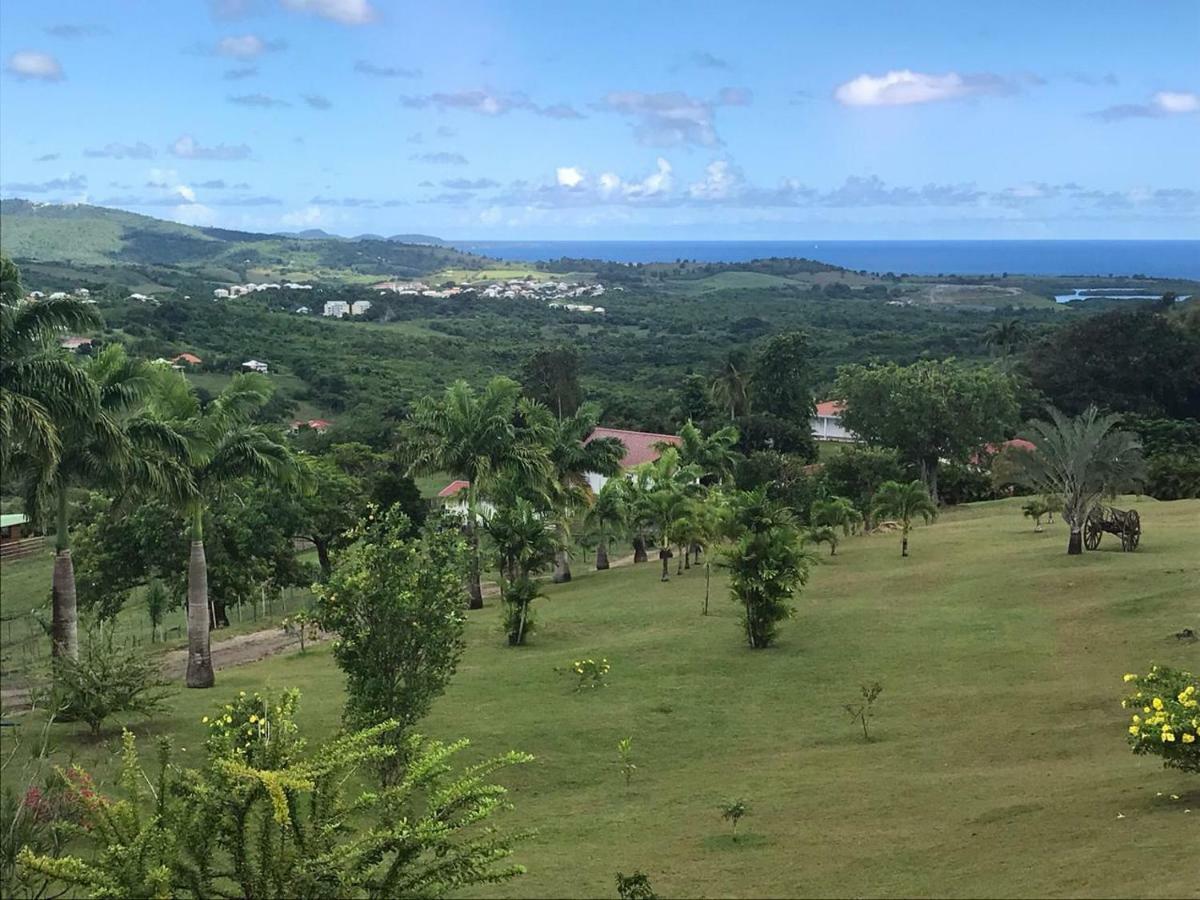 Villa 1 De Standing 80M2 Avec Piscine Et Vue Imprenable Sur La Mer Et Sur La Campagne Riviere-Salee Exterior foto